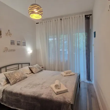 Apartments Godena Rovinj Exterior photo