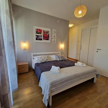 Apartments Godena Rovinj Exterior photo
