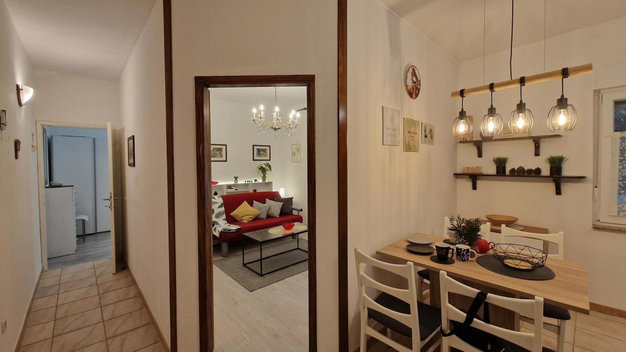 Apartment Godena *