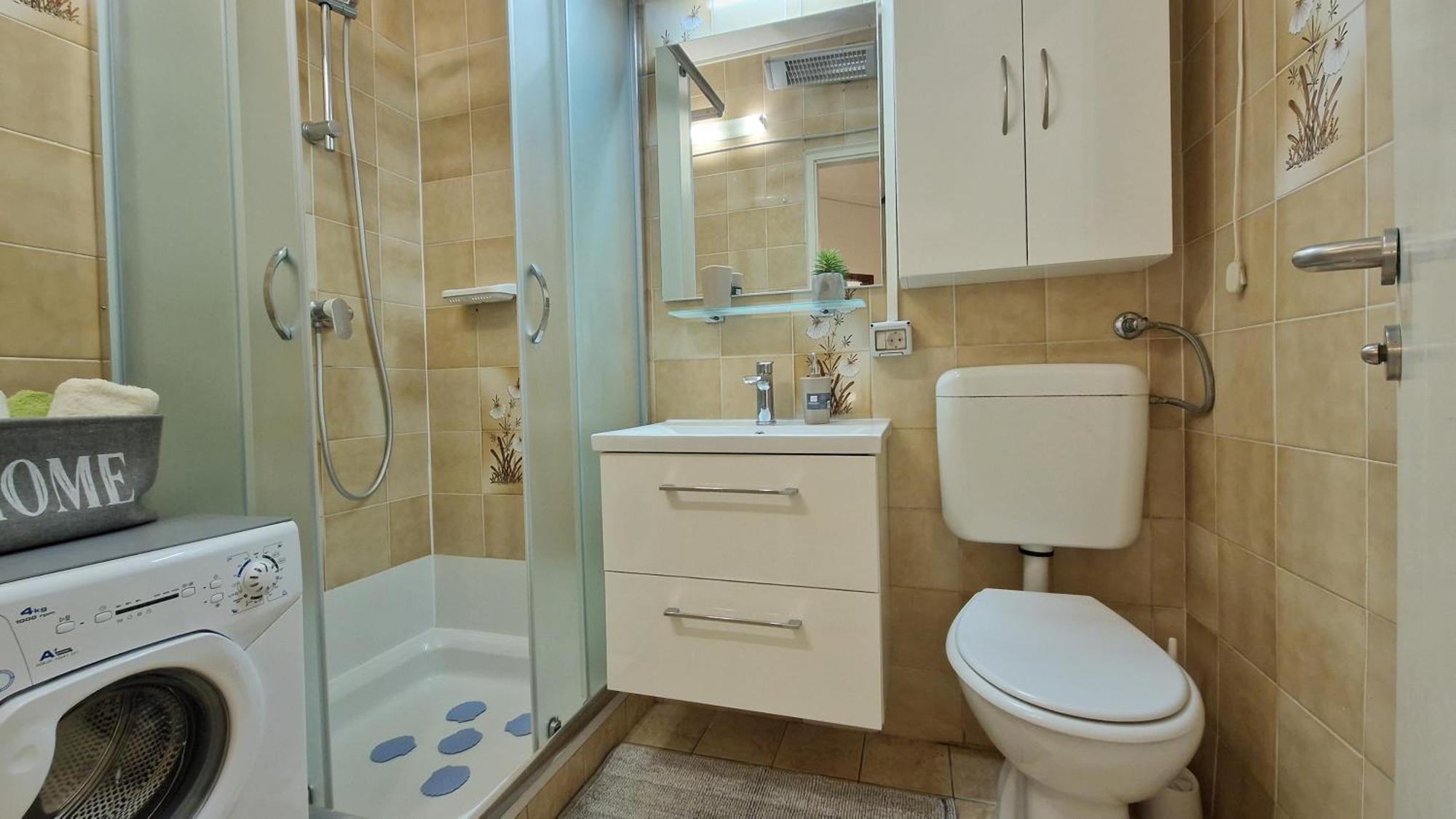 Apartment Godena