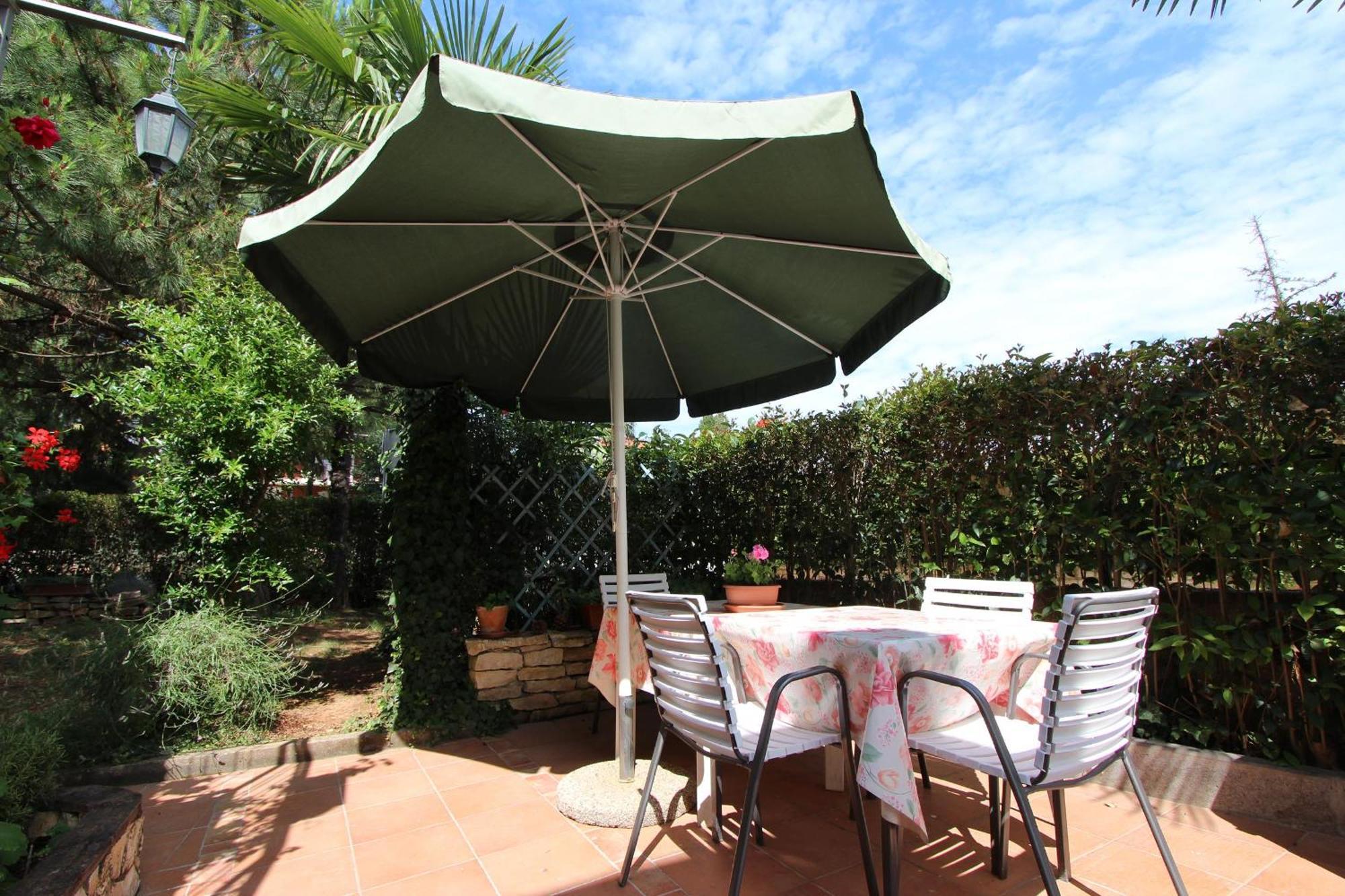 Apartment Godena *