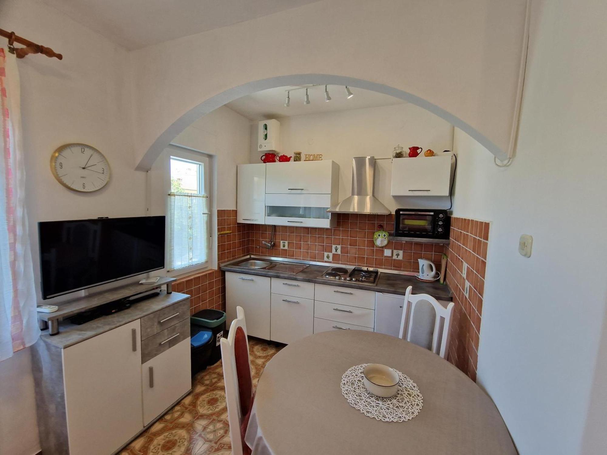 Apartment Godena *